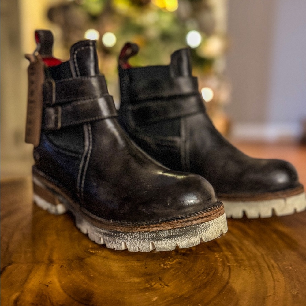 Bed Stu Black Leather Ankle Boots